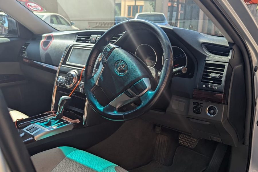 Toyota Mark X 2012