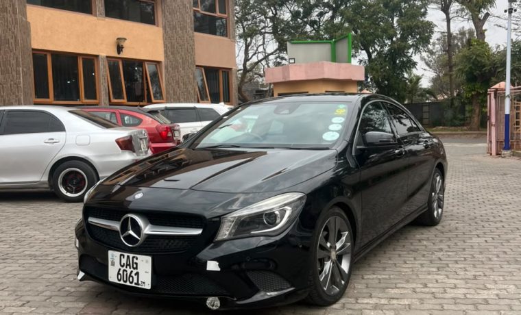 Mercedes-Benz CLA
