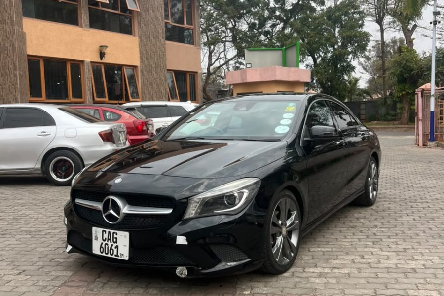 Mercedes-Benz CLA