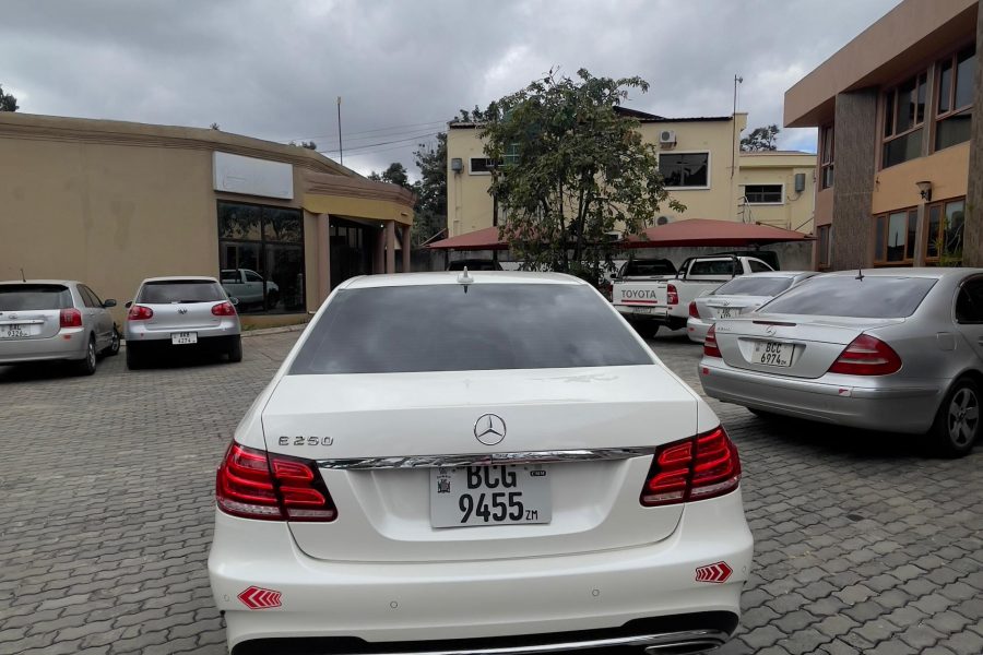 Mercedes Benz E250