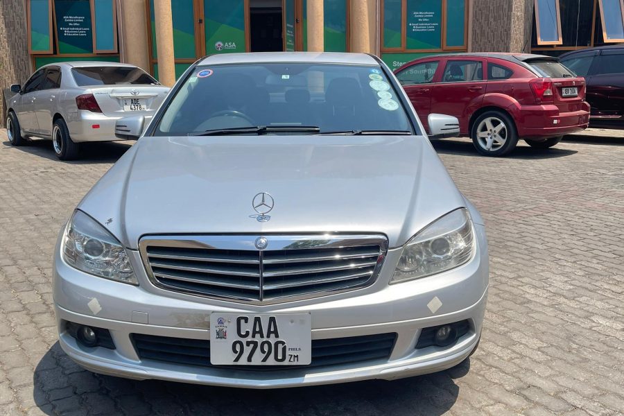 Mercedes Benz C200
