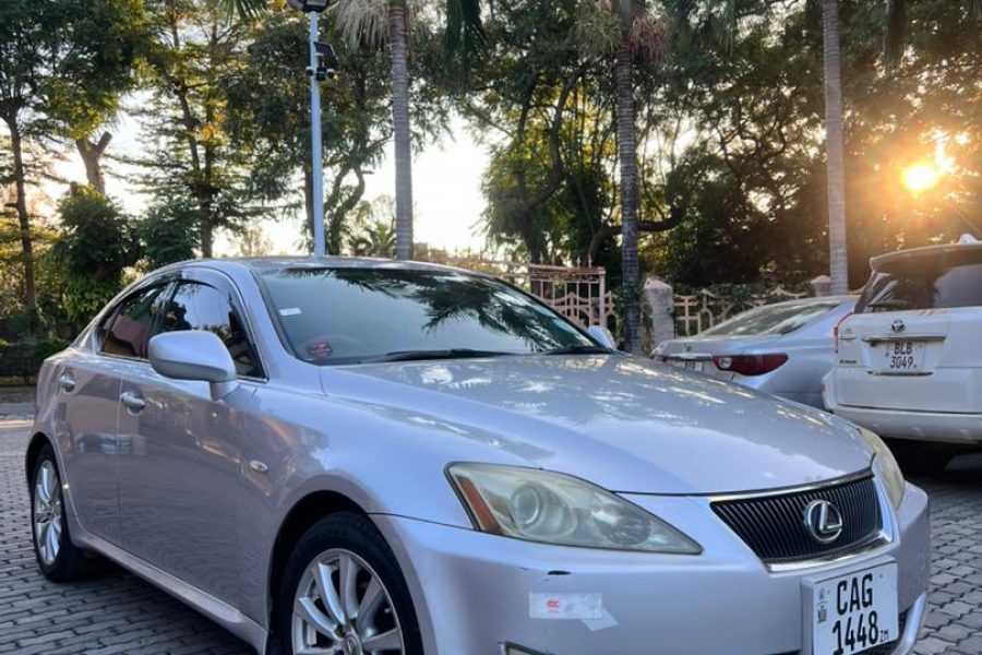 Lexus IS250
