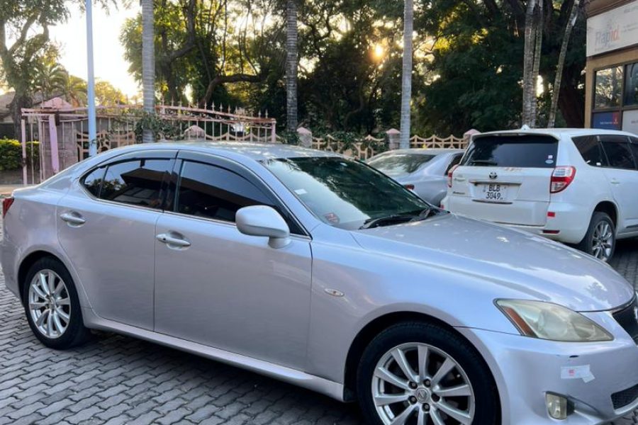Lexus IS250