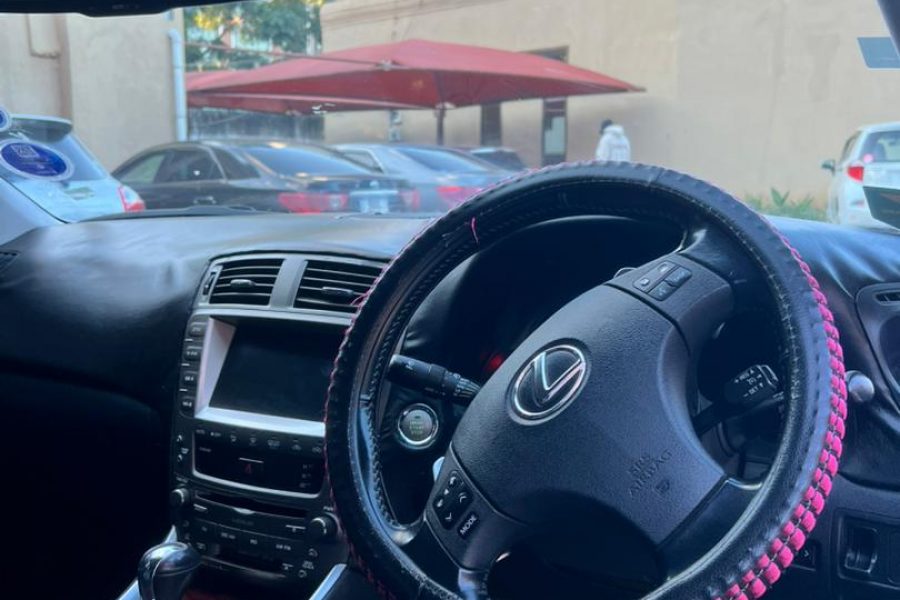 Lexus IS250