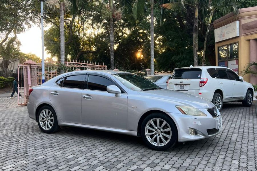 Lexus IS250