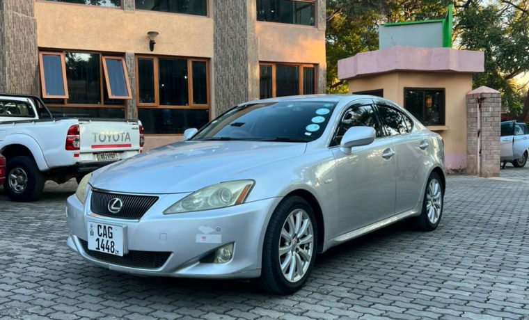 Lexus IS250