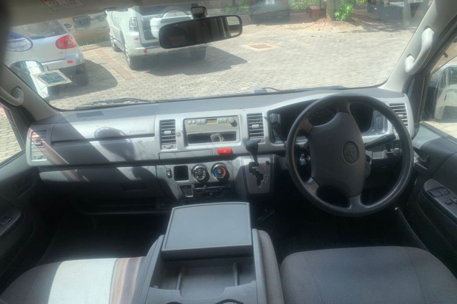 Toyota Quantum