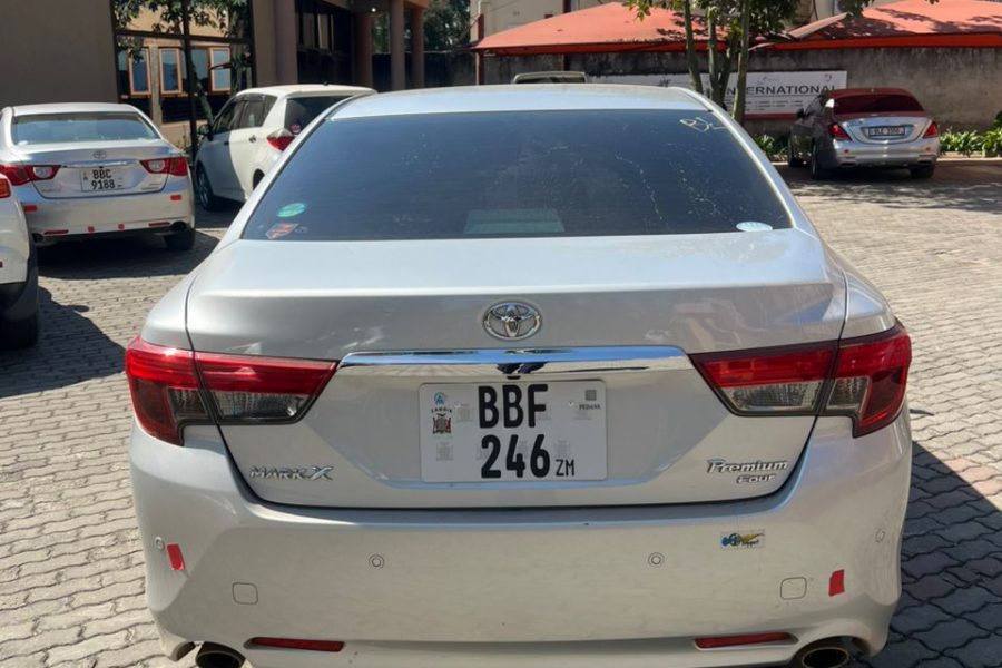Toyota Mark X