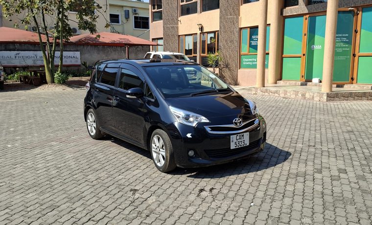 Ractis Toyota