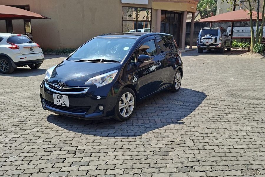 Ractis Toyota
