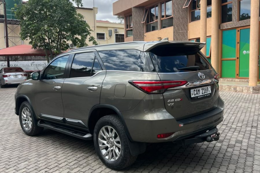 2022 Toyota Fortuner