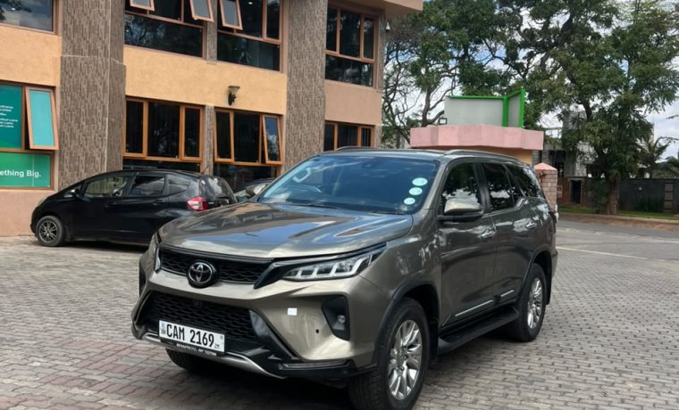 2022 Toyota Fortuner