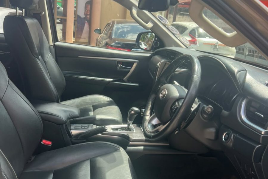 2022 Toyota Fortuner