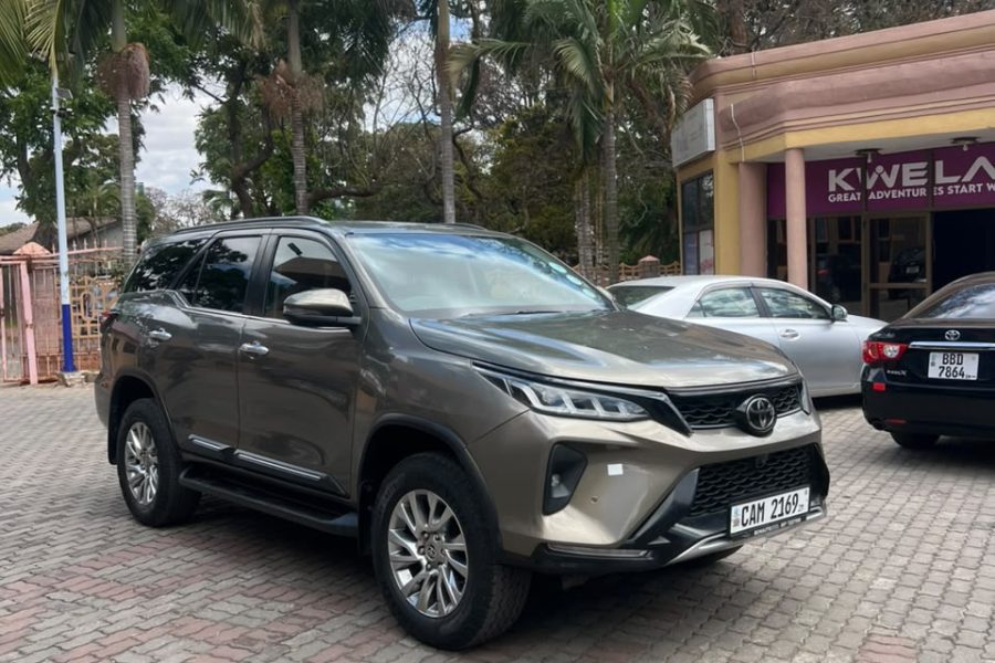 2022 Toyota Fortuner