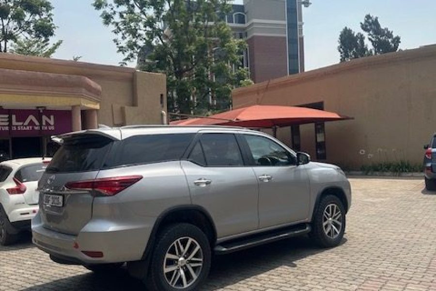Fortuner Toyota
