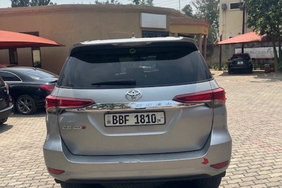 Fortuner Toyota