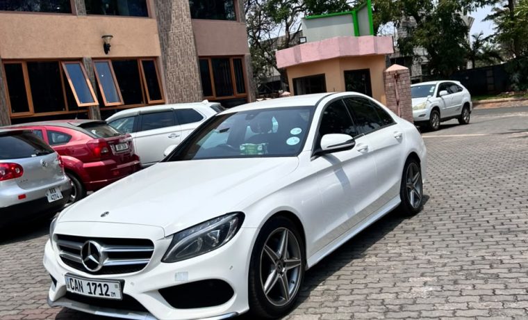 Mercedes-Benz C-Class 