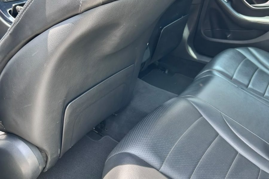 Mercedes-Benz C-Class 